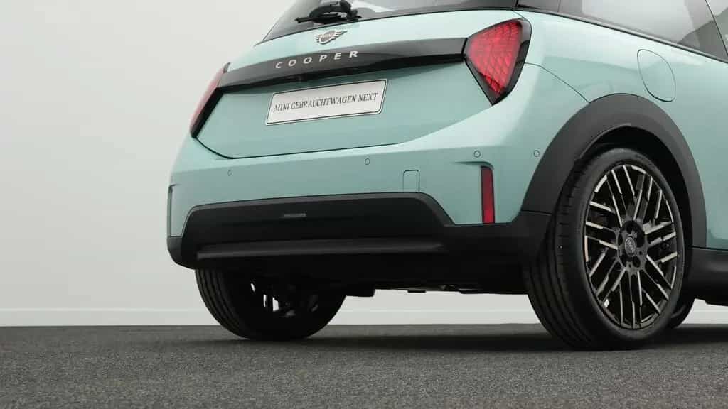 MINI Cooper C 02/2025-photo-21