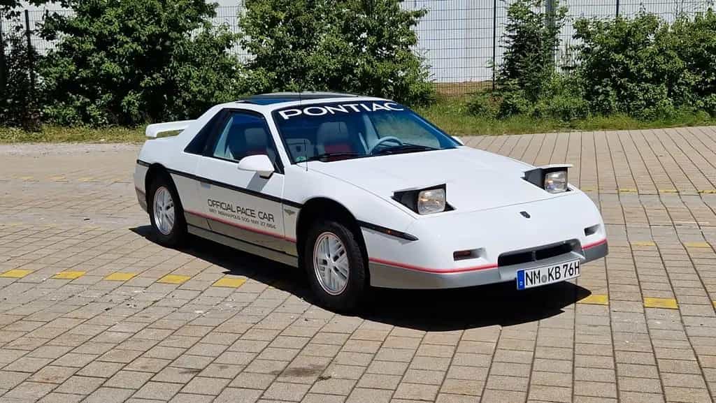 Pontiac Indy Fiero 1984 mit H-Kennzeichen 07/1984-photo-4