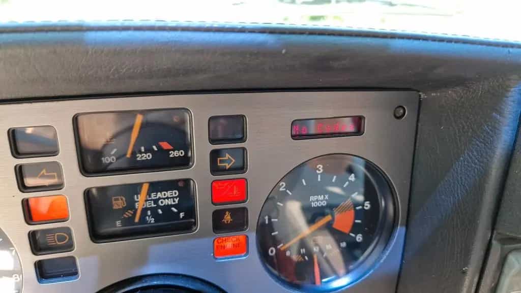 Pontiac Indy Fiero 1984 mit H-Kennzeichen 07/1984-photo-8