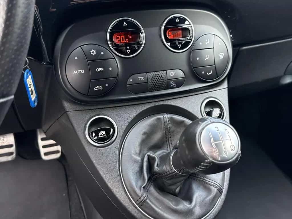 Abarth 595 1.4 T-Jet 16V Monster Energy Yamaha 12/2020-photo-17