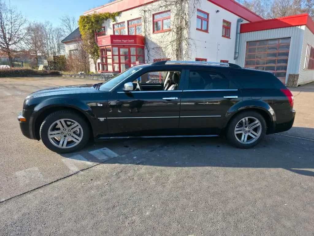Chrysler 300C Touring 3.5 V6 Autom. - 09/2004-photo-1