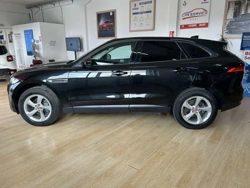 Jaguar F-Pace 2.0D 180cv PURE 04/2017-photo-7