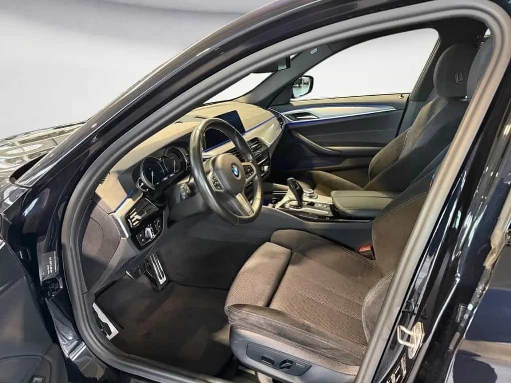 BMW 5 Series 520d xDrive Touring M Sport AHK Head-Up 03/2021-photo-6