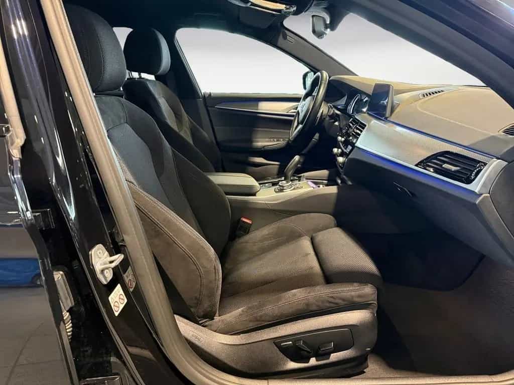 BMW 5 Series 520d xDrive Touring M Sport AHK Head-Up 03/2021-photo-7