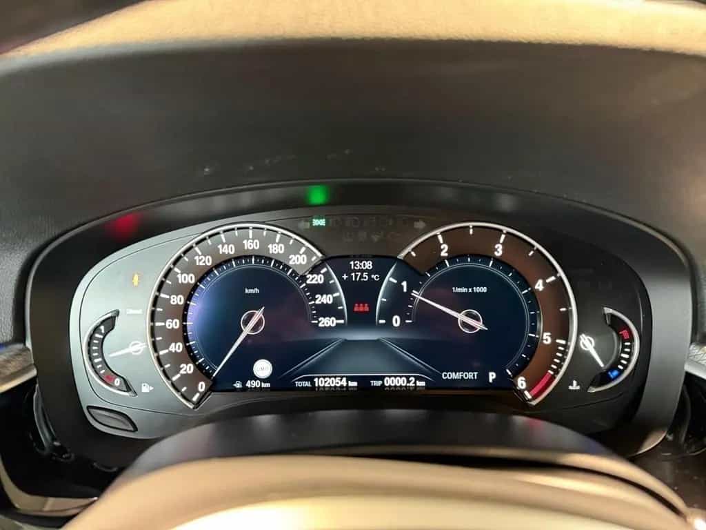 BMW 5 Series 520d xDrive Touring M Sport AHK Head-Up 03/2021-photo-8