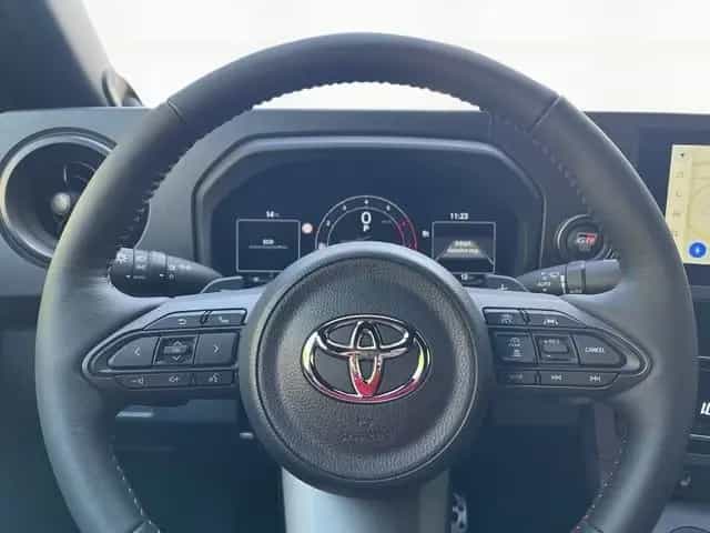 Toyota Yaris GR 1.6 Automatik Facelift +Allrad 10/2024-photo-10