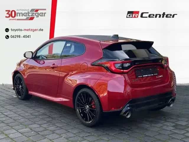 Toyota Yaris GR 1.6 Automatik Facelift +Allrad 10/2024-photo-3