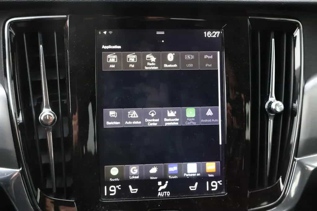 Volvo V90 2.0 T4 Inscription | ACC | Camera | Trekhaak 02/2018-photo-16