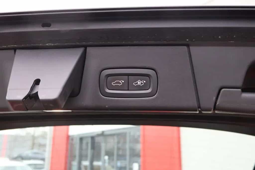 Volvo V90 2.0 T4 Inscription | ACC | Camera | Trekhaak 02/2018-photo-24