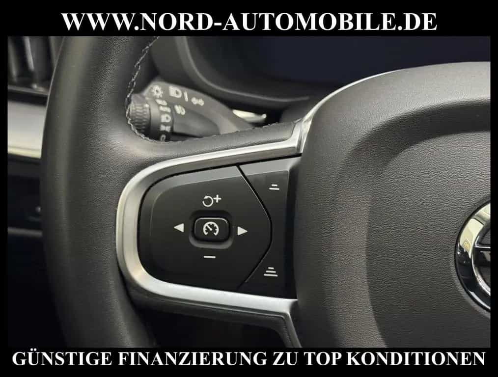 Volvo XC60 B4 D Core *LED*AHK*KAM*4xSHZ*19ZOLL* 08/2022-photo-19
