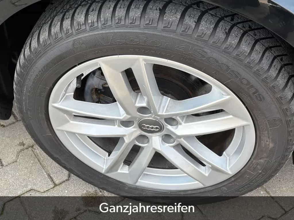 Audi A4 Avant 40 TFSI sport 02/2019-photo-4