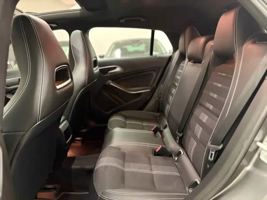 Mercedes-Benz CLA-Class | LED | Pano | Automatik 09/2017-photo-18