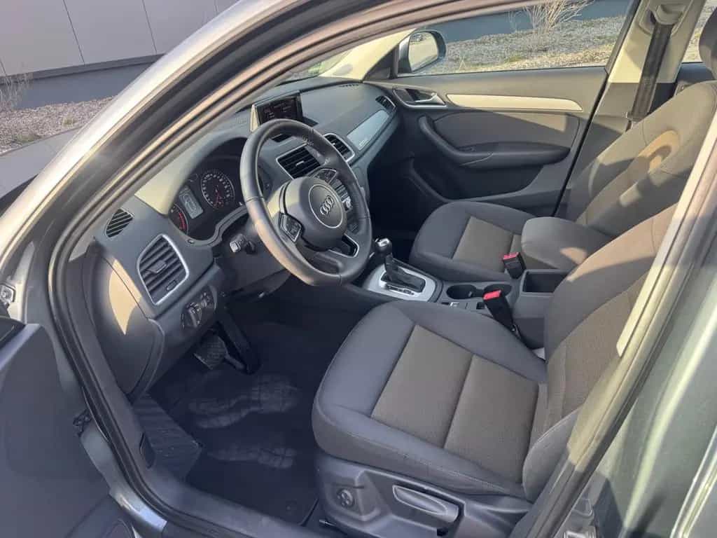 Audi Q3 2.0 TFSI quattro 11/2012-photo-11