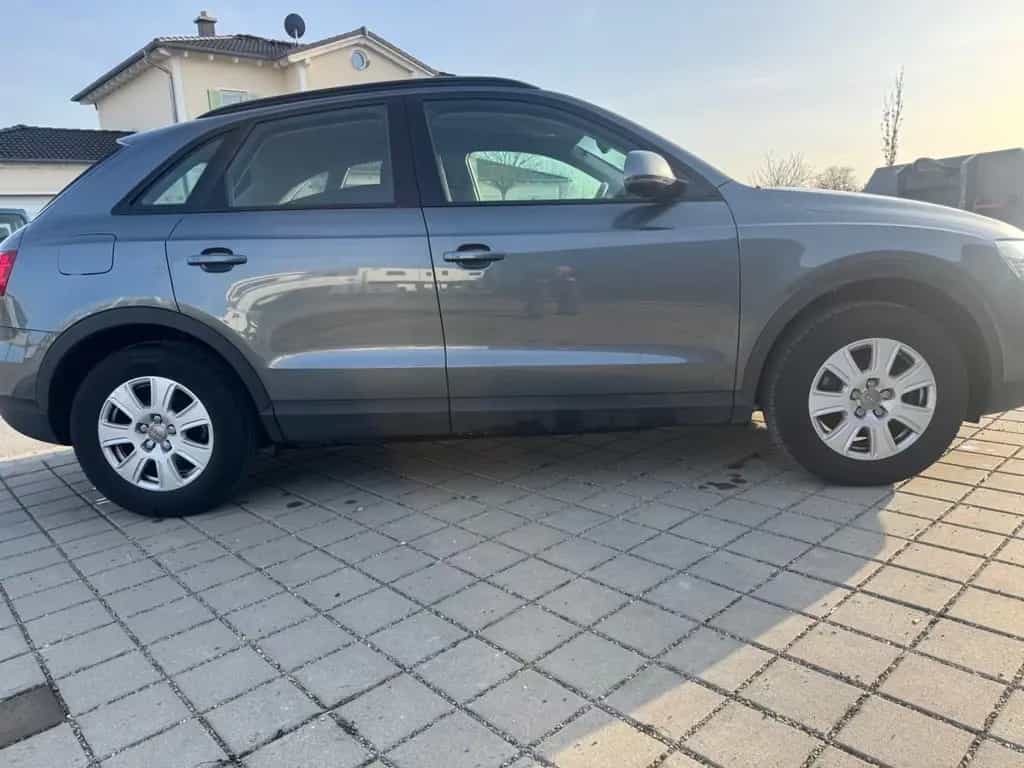 Audi Q3 2.0 TFSI quattro 11/2012-photo-3