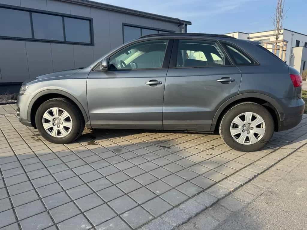 Audi Q3 2.0 TFSI quattro 11/2012-photo-7