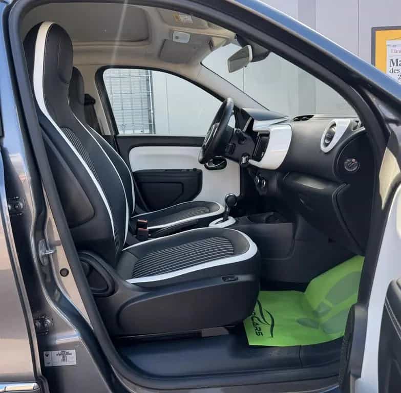 Renault Twingo Intens*R-Cam*Sitzheiz*Automatik*Panorama* 02/2020-photo-9