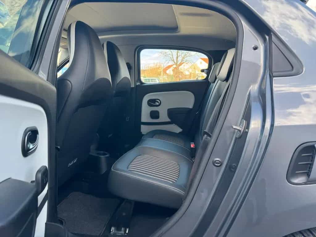 Renault Twingo Intens*R-Cam*Sitzheiz*Automatik*Panorama* 02/2020-photo-13