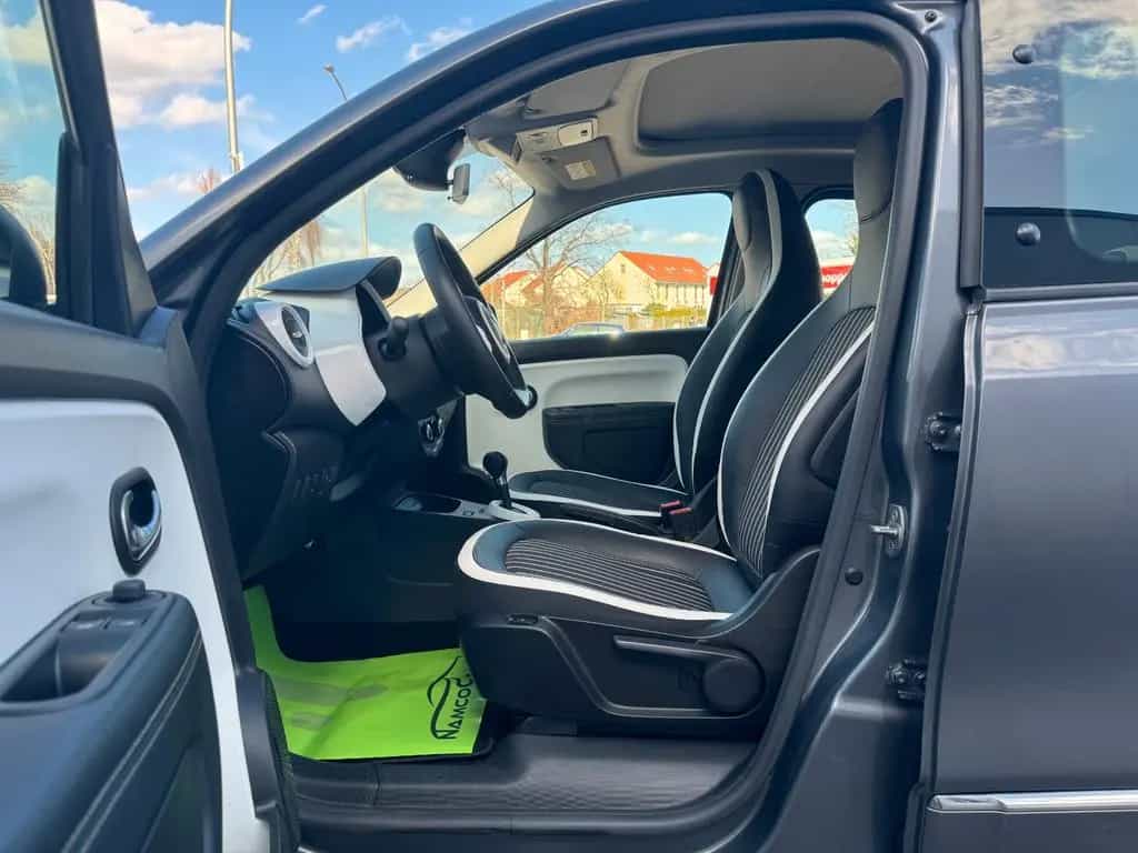 Renault Twingo Intens*R-Cam*Sitzheiz*Automatik*Panorama* 02/2020-photo-14