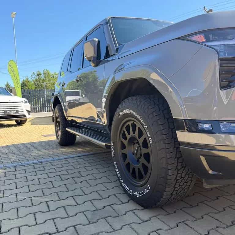 Lexus GX 550 Luxury+ V6 349 PS 4x4 AVS Mark Lev HUD Pano 360° null-photo-0
