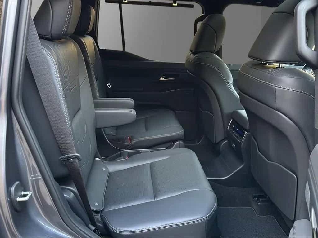 Lexus GX 550 Luxury+ V6 349 PS 4x4 AVS Mark Lev HUD Pano 360° null-photo-26