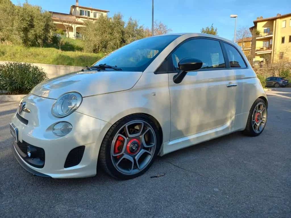Abarth 500 1.4 Turbo T-Jet 07/2008-photo-4