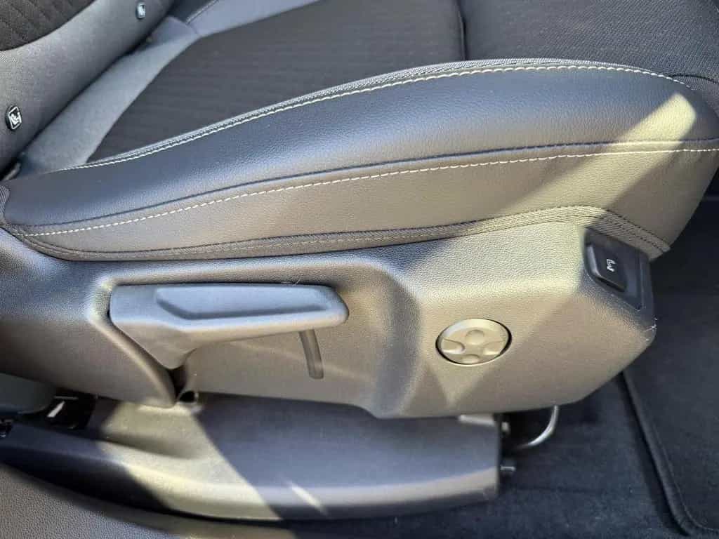 Opel Grandland X 1.5 D Elegance Automatik *Navi 04/2021-photo-28