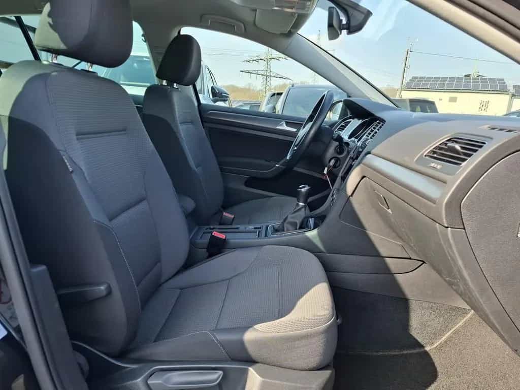 Volkswagen Golf 1.4 TSI R-Line Comfortline LED*PDC*TEMP*17" 09/2017-photo-14