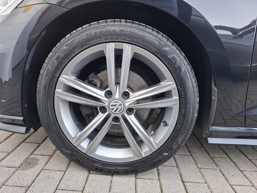 Volkswagen Golf 1.4 TSI R-Line Comfortline LED*PDC*TEMP*17" 09/2017-photo-8