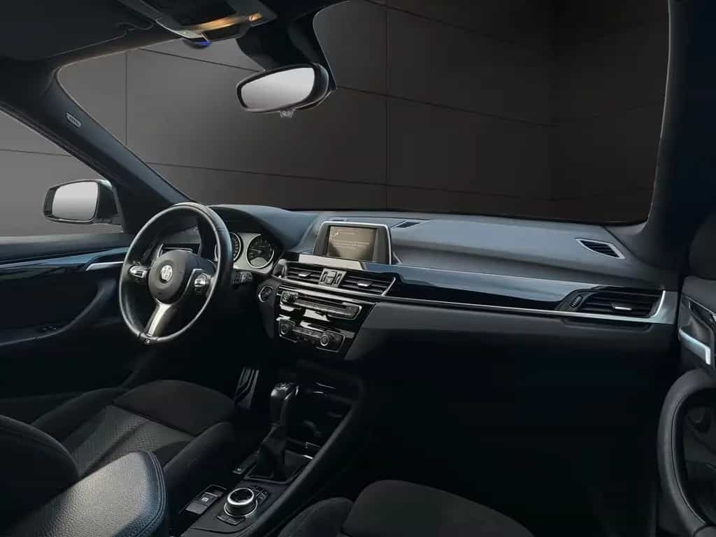 BMW X1 xDrive 20i M Sport AHK°ACC°ALCANTARA°KAMERA 01/2017-photo-13
