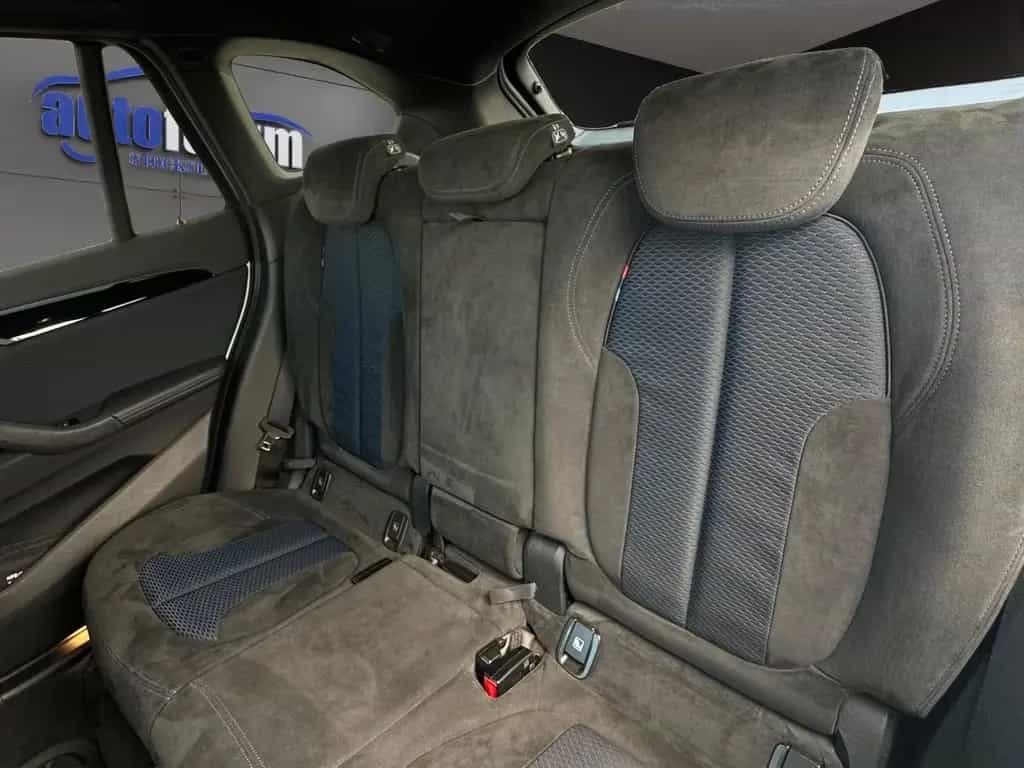 BMW X1 xDrive 20i M Sport AHK°ACC°ALCANTARA°KAMERA 01/2017-photo-14