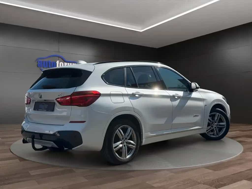 BMW X1 xDrive 20i M Sport AHK°ACC°ALCANTARA°KAMERA 01/2017-photo-3