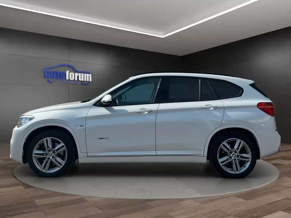 BMW X1 xDrive 20i M Sport AHK°ACC°ALCANTARA°KAMERA 01/2017-photo-7
