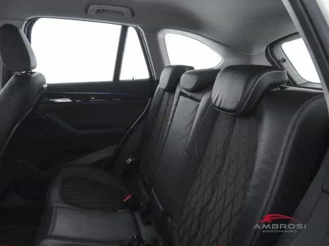BMW X1 sDrive18d xLine 02/2022-photo-9