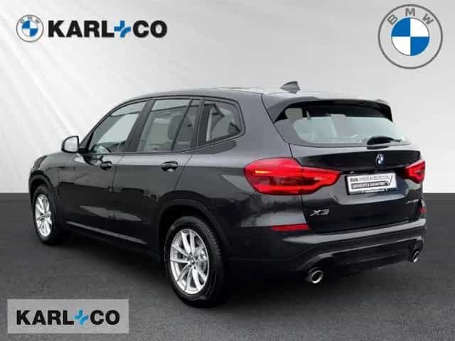 BMW X3 xDrive 20dA LED Head-Up Panorama Lordose SHZ 06/2021-photo-2