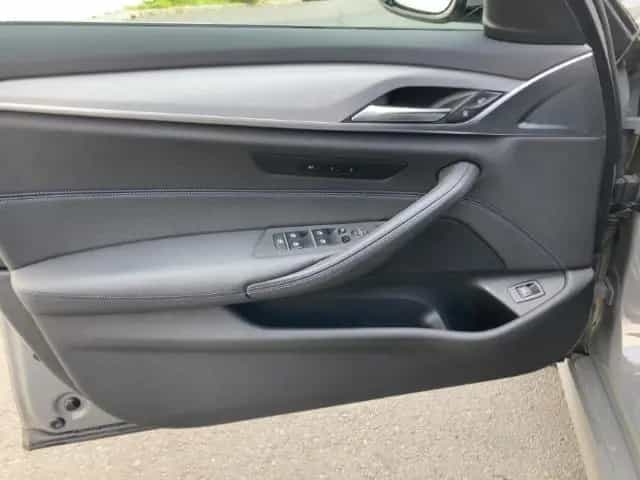 BMW 5 Series 520 d Touring Sportpaket Luftfederung Navi Digit 12/2020-photo-11