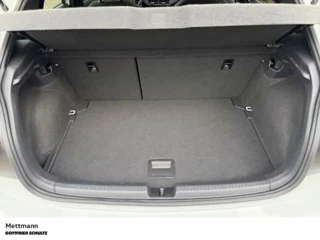 Volkswagen Polo 1.0 TSI R-Line DSG LED NAVI PANO KAMERA SHZ 01/2023-photo-7
