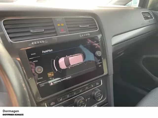 Volkswagen Golf Variant SOUND 1.4 TSI 06/2017-photo-13