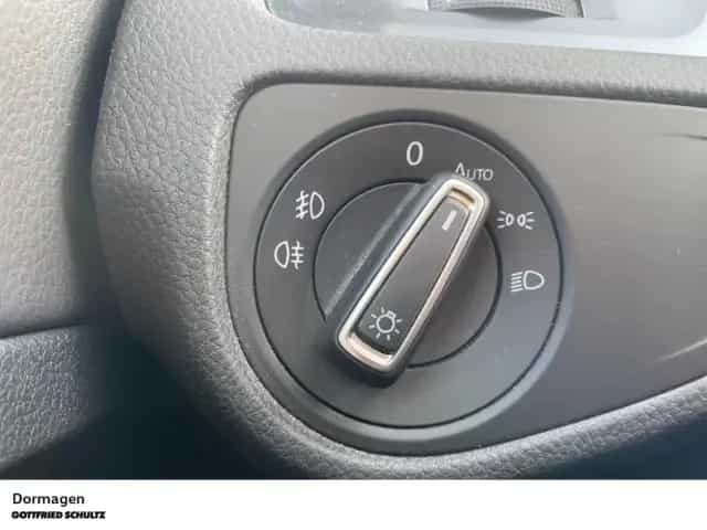 Volkswagen Golf Variant SOUND 1.4 TSI 06/2017-photo-19