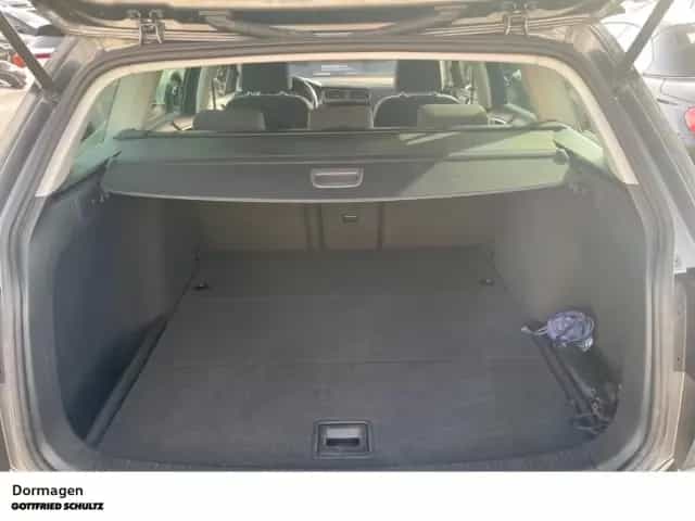Volkswagen Golf Variant SOUND 1.4 TSI 06/2017-photo-8