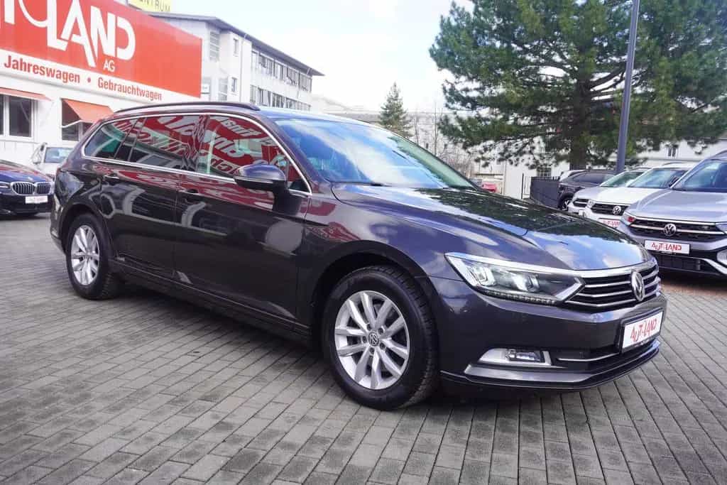 Volkswagen Passat Variant 2.0 TDI Comfortline ACC LED AHK 12/2017-photo-7
