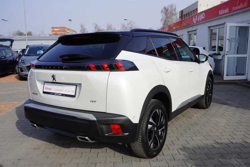 Peugeot 2008 1.2 PureTech GT LED Kamera Sitzheizung 03/2023-photo-4