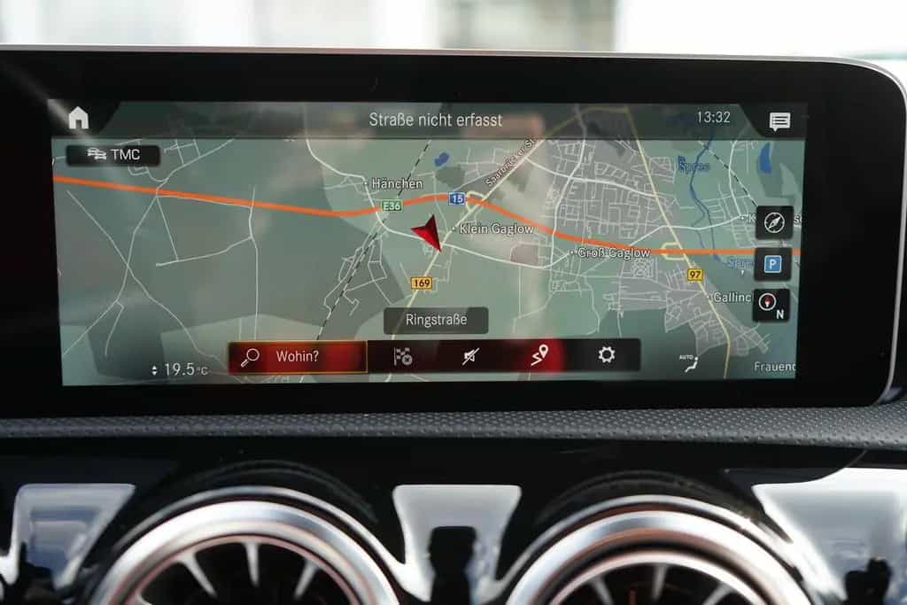 Mercedes-Benz CLA 220 CLA SB 220 d AMG Line MBUX LED ACC Navi Kamera 09/2019-photo-27