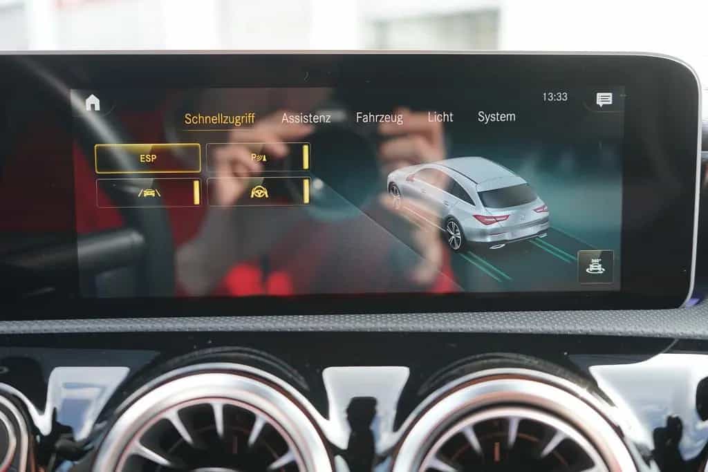 Mercedes-Benz CLA 220 CLA SB 220 d AMG Line MBUX LED ACC Navi Kamera 09/2019-photo-29