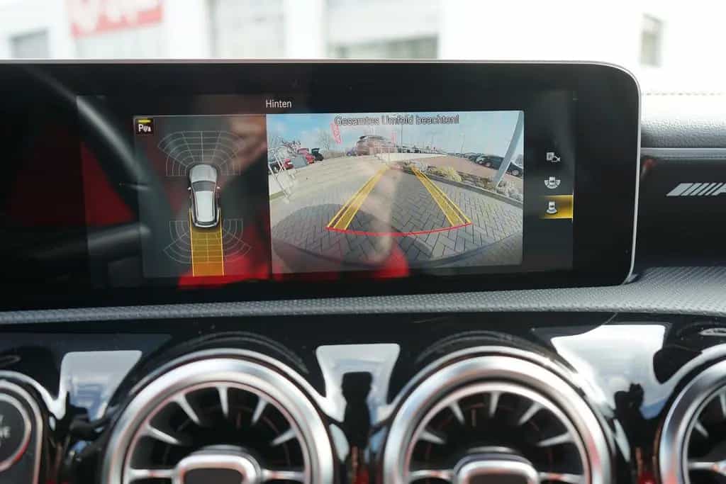 Mercedes-Benz CLA 220 CLA SB 220 d AMG Line MBUX LED ACC Navi Kamera 09/2019-photo-33