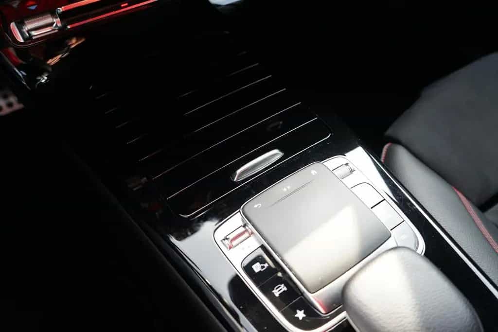 Mercedes-Benz CLA 220 CLA SB 220 d AMG Line MBUX LED ACC Navi Kamera 09/2019-photo-36