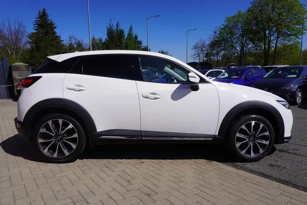 Mazda CX-3 2.0 SKYACTIV-G Sports-Line LED Navi ACC DAB 10/2018-photo-4