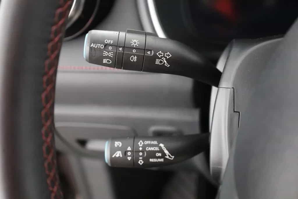 MG HS 1.5 T-GDI Luxury Aut. LED ACC Navi 360° Pano 03/2024-photo-16