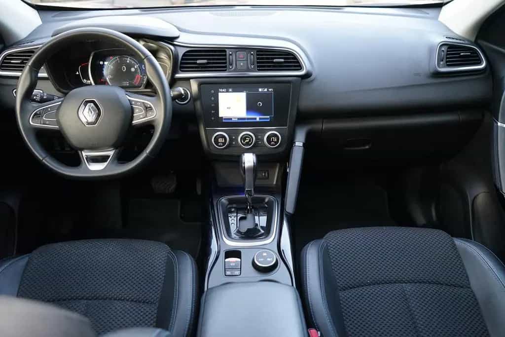 Renault Kadjar 1.3 TCE LED Navi Panorama Kamera Tempomat 01/2021-photo-12