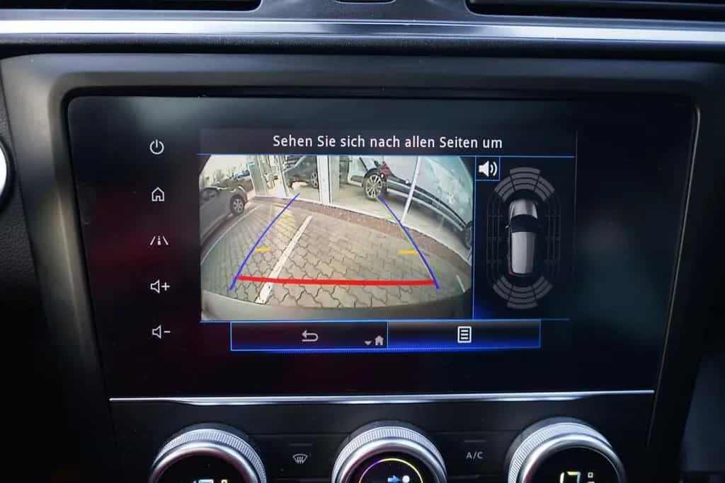 Renault Kadjar 1.3 TCE LED Navi Panorama Kamera Tempomat 01/2021-photo-18