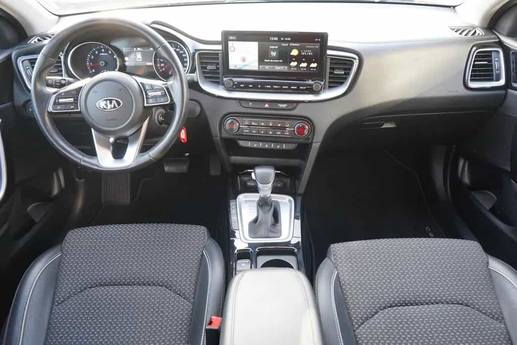 Kia XCeed 1.4 T-GDI JBL Edition LED Navi Sitzheizung 09/2020-photo-11